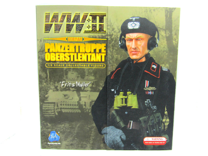 Load image into Gallery viewer, WWII - Panzertruppe Oberstlentant - MINT IN BOX

