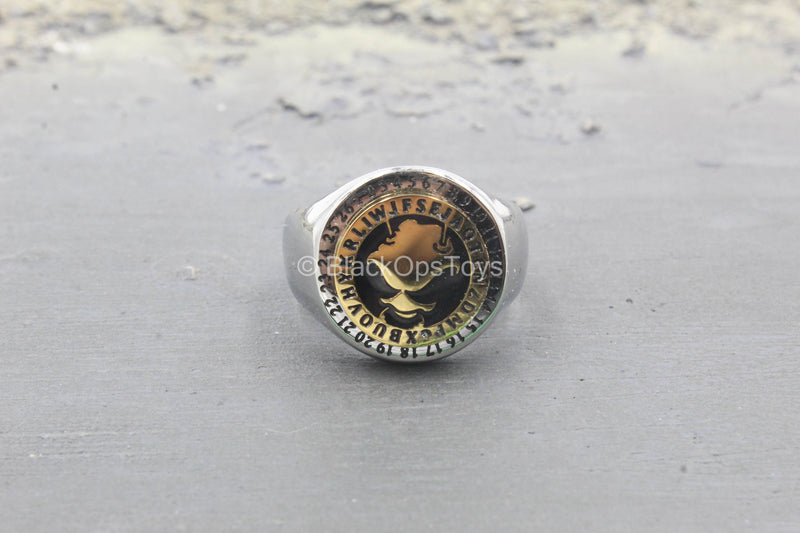 Load image into Gallery viewer, 1/1 - Gomez The Roach - Gold &amp; Silver Like Ring
