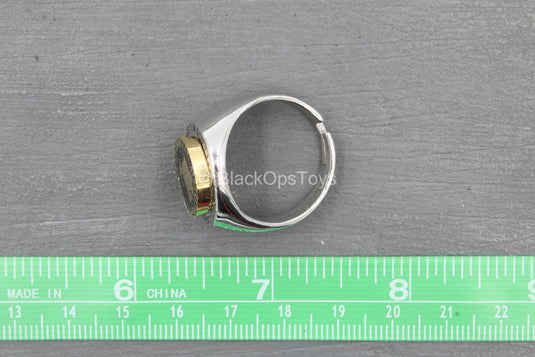 1/1 - Gomez The Roach - Gold & Silver Like Ring