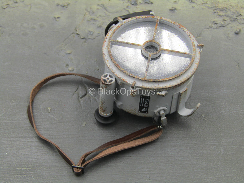 Load image into Gallery viewer, WWII - German U Boat Stabsober - Morse Lamp
