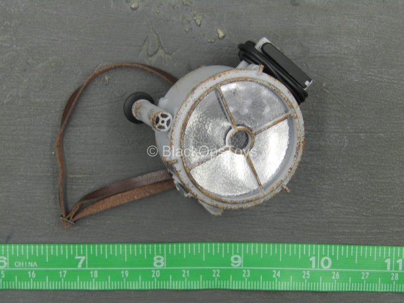 Load image into Gallery viewer, WWII - German U Boat Stabsober - Morse Lamp
