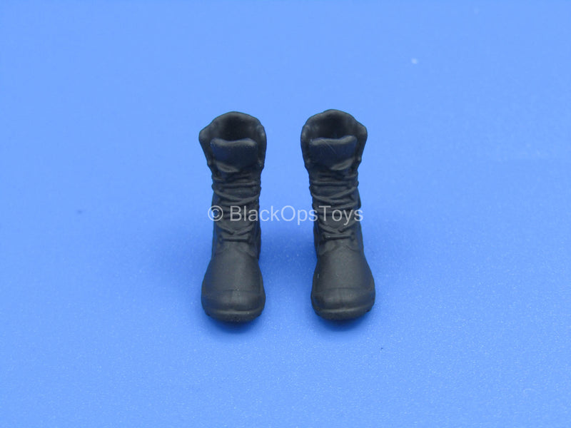 Load image into Gallery viewer, 1/12 - Custom - Female Black Slender Boots (Peg Type)
