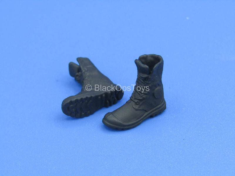 Load image into Gallery viewer, 1/12 - Custom - Female Black Slender Boots (Peg Type)
