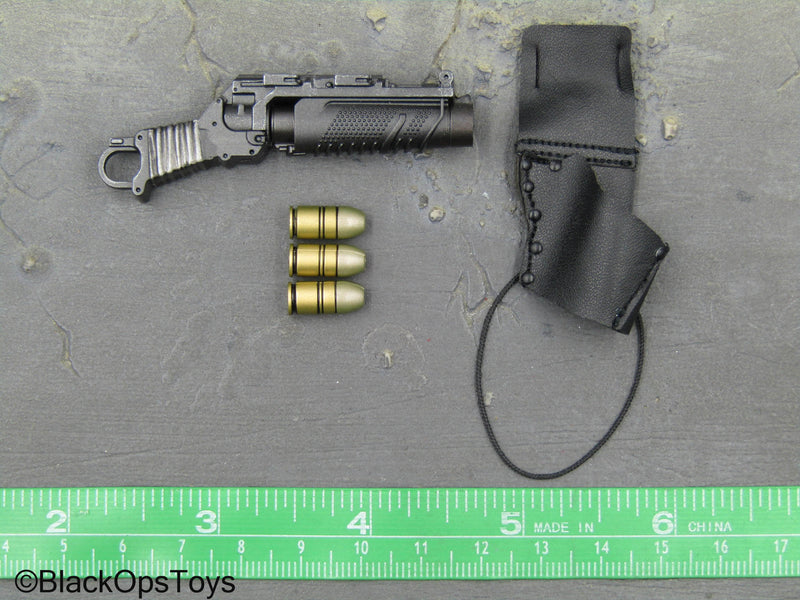 Load image into Gallery viewer, Deadpool 2 Cable - Grenade Launcher w/Holster
