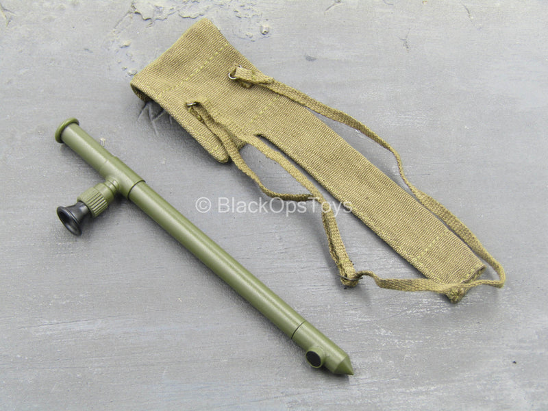 Load image into Gallery viewer, WWII - USSR - Stalingrad - Periscope w/OD Green Pouch
