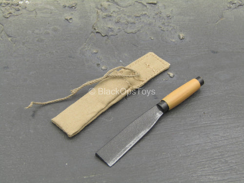 Vietnam - Viet Cong Female Soldier - Knife w/Sheath