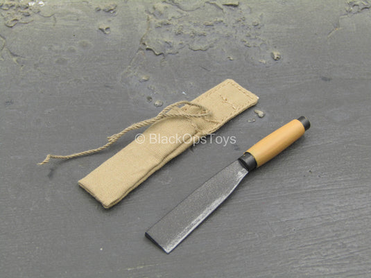 Vietnam - Viet Cong Female Soldier - Knife w/Sheath