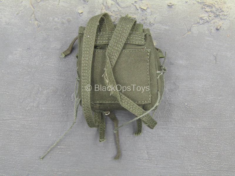 Load image into Gallery viewer, Vietnam - Viet Cong Female Soldier - Green Backpack
