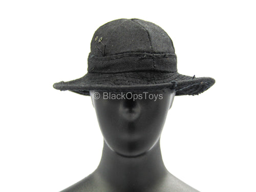 Vietnam - Viet Cong Female Soldier - Black Boonie Hat
