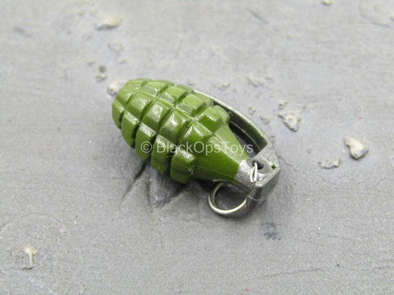 Load image into Gallery viewer, WWII - US Army Uniform Set - Frag Grenade w/Metal Pin
