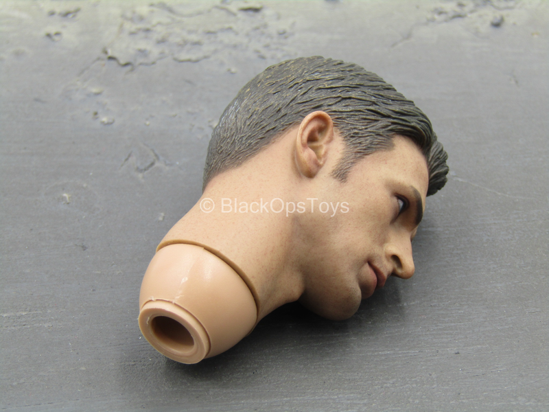 Load image into Gallery viewer, Winter Solder - Captain America - Male Head Sculpt
