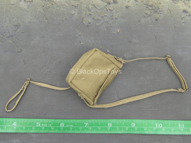 Load image into Gallery viewer, Russian Moscow TsSN FSB - Tan Gas Mask Pouch
