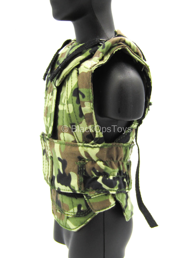 Load image into Gallery viewer, Russian Moscow TsSN FSB - Woodland Plate Carrier Vest
