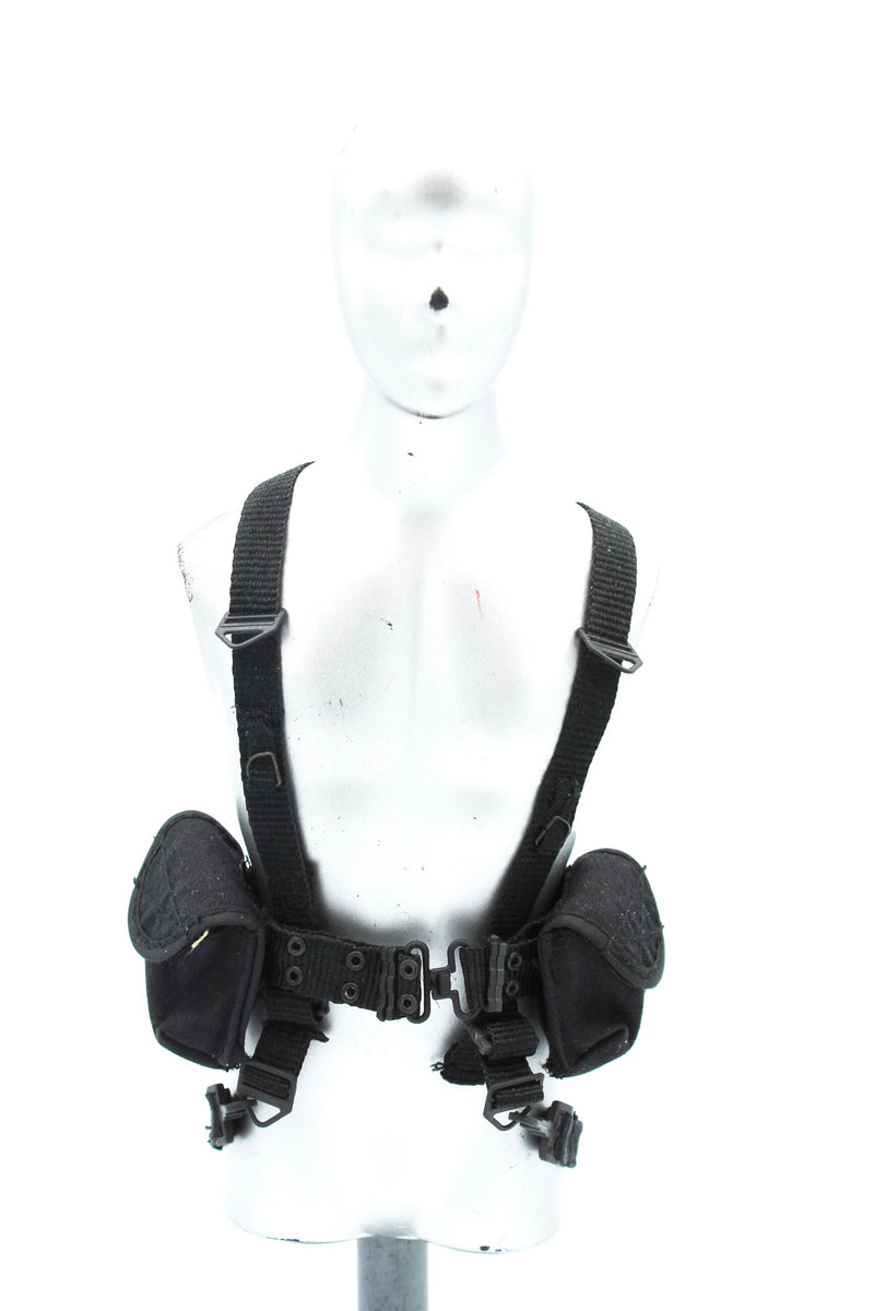 Load image into Gallery viewer, GI JOE - Snake Eyes - Black Rivet Belt &amp; Harness Set
