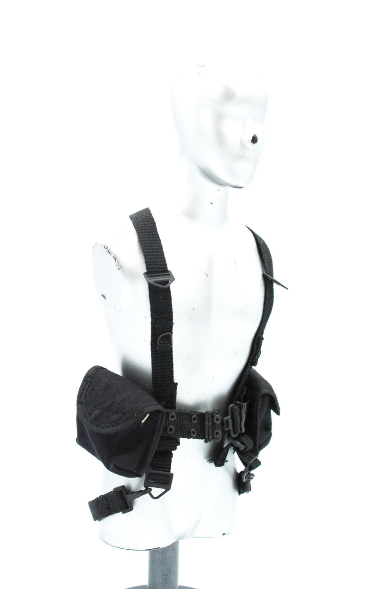 Load image into Gallery viewer, GI JOE - Snake Eyes - Black Rivet Belt &amp; Harness Set
