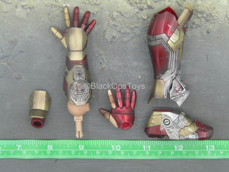 Load image into Gallery viewer, Iron Man 3 - Tony Stark - Right Arm Armor w/Left Leg Armor
