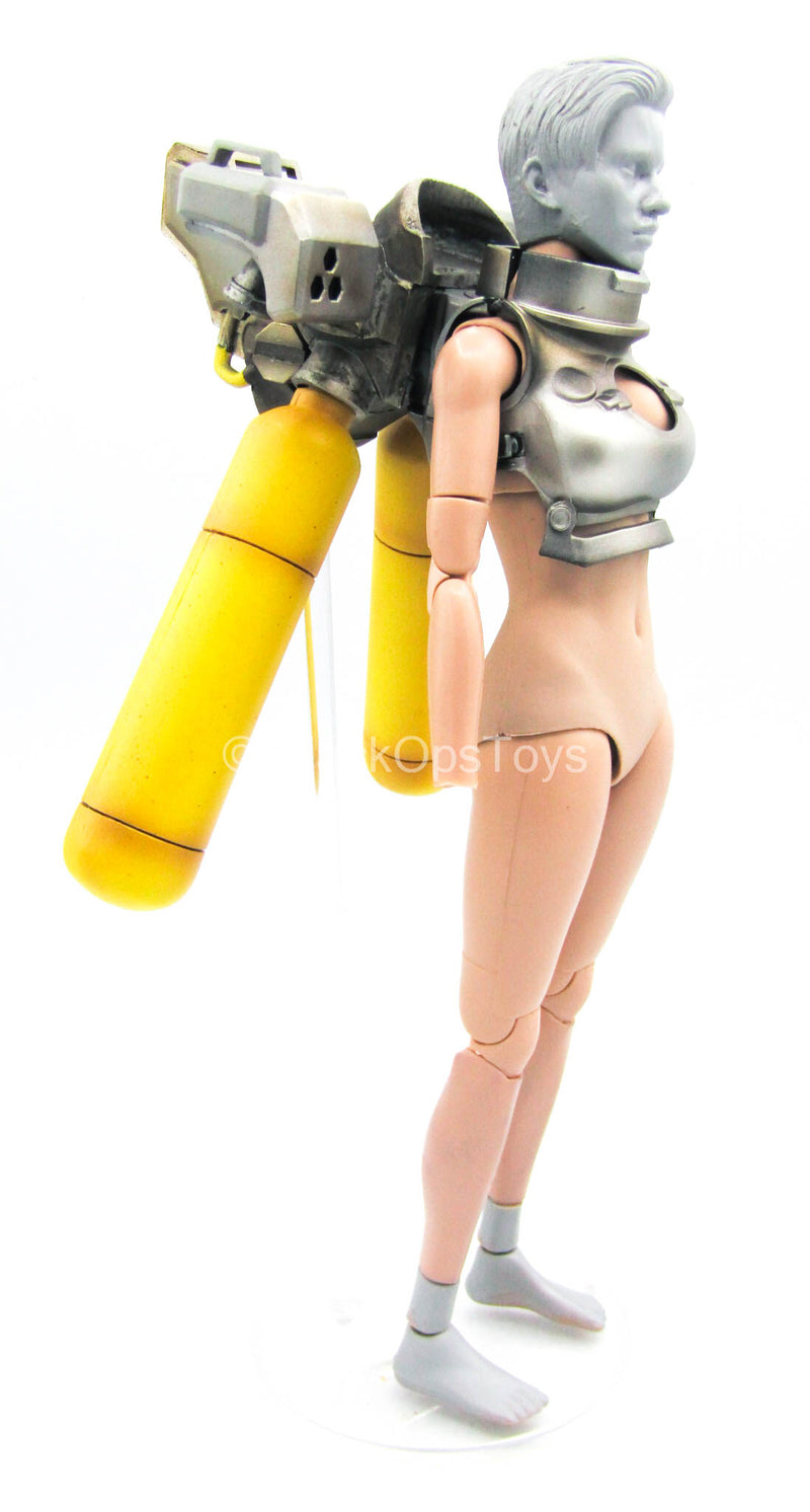 Load image into Gallery viewer, Deep Blur Diver - Female Diving Chest Plate w/Oxygen Tanks
