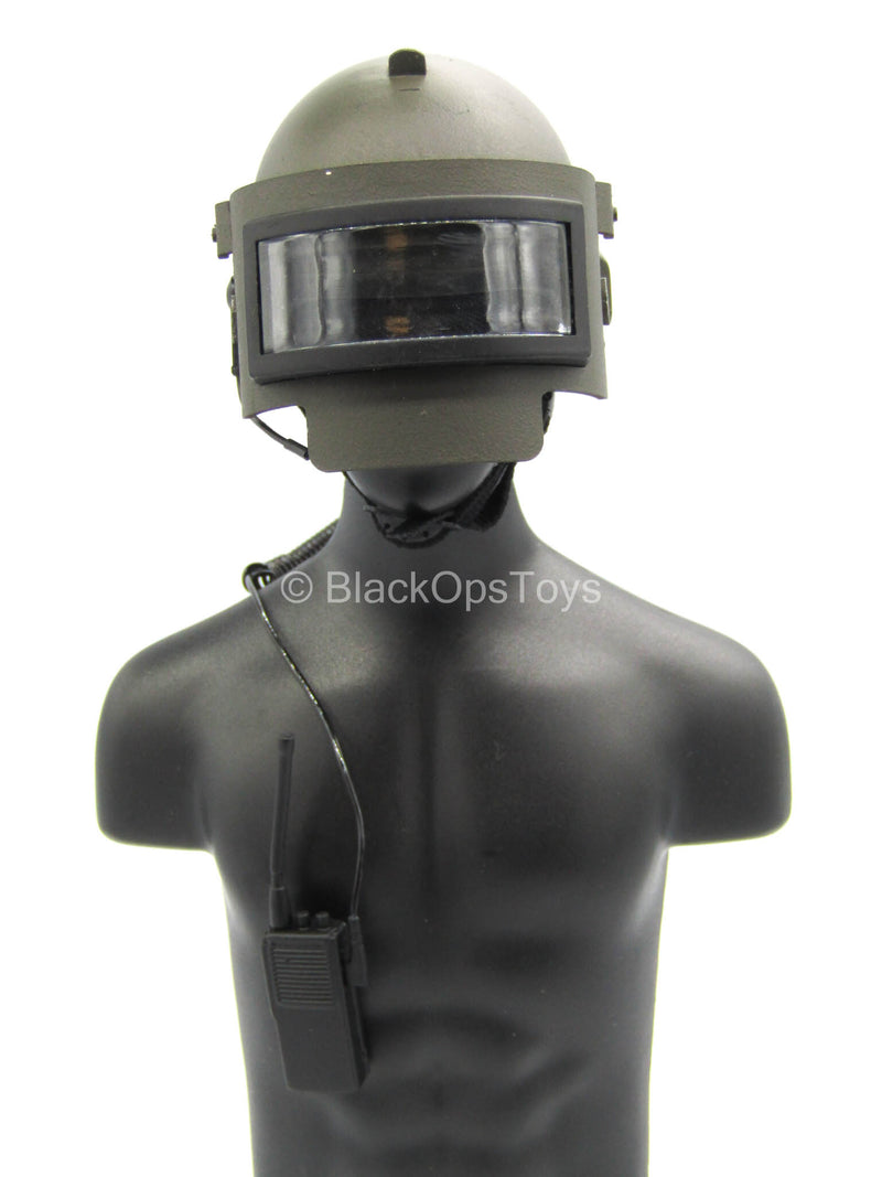 Load image into Gallery viewer, Russian Moscow TsSN FSB - Green Helmet w/Visor &amp; Radio
