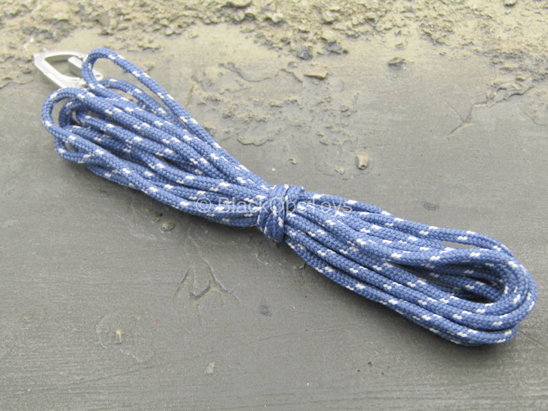 Load image into Gallery viewer, US Air Force - PJ - Coiled Rope w/Carabiner
