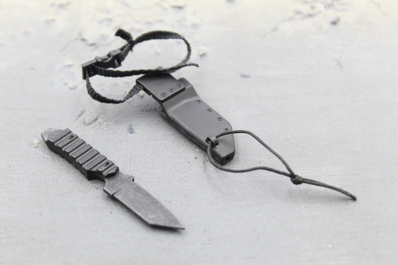 Load image into Gallery viewer, GI JOE - Snake Eyes - Black Knife w/Sheath
