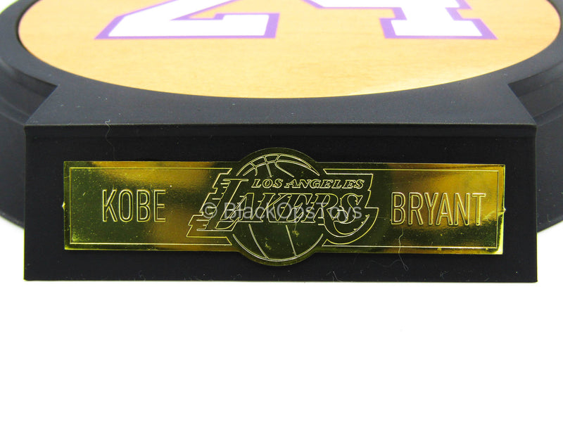 Load image into Gallery viewer, Kobe Bryant - Base Figure &quot;Number 24&quot; Stand
