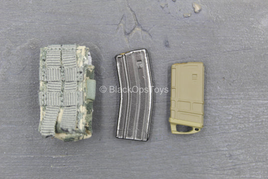 FCS Testing Team - 5.56 Magazines w/ACU Magazine Pouch