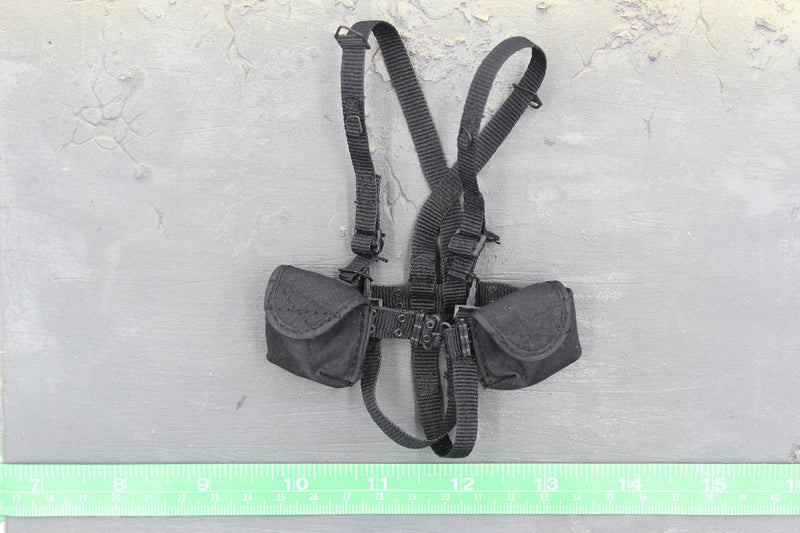 Load image into Gallery viewer, GI JOE - Snake Eyes - Black Rivet Belt &amp; Harness Set
