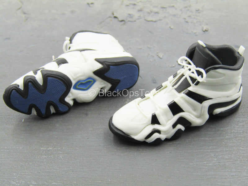 Load image into Gallery viewer, Kobe Bryant - White &amp; Black Basketball Sneakers (Peg Type)
