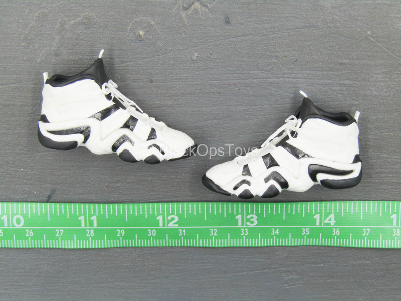 Load image into Gallery viewer, Kobe Bryant - White &amp; Black Basketball Sneakers (Peg Type)
