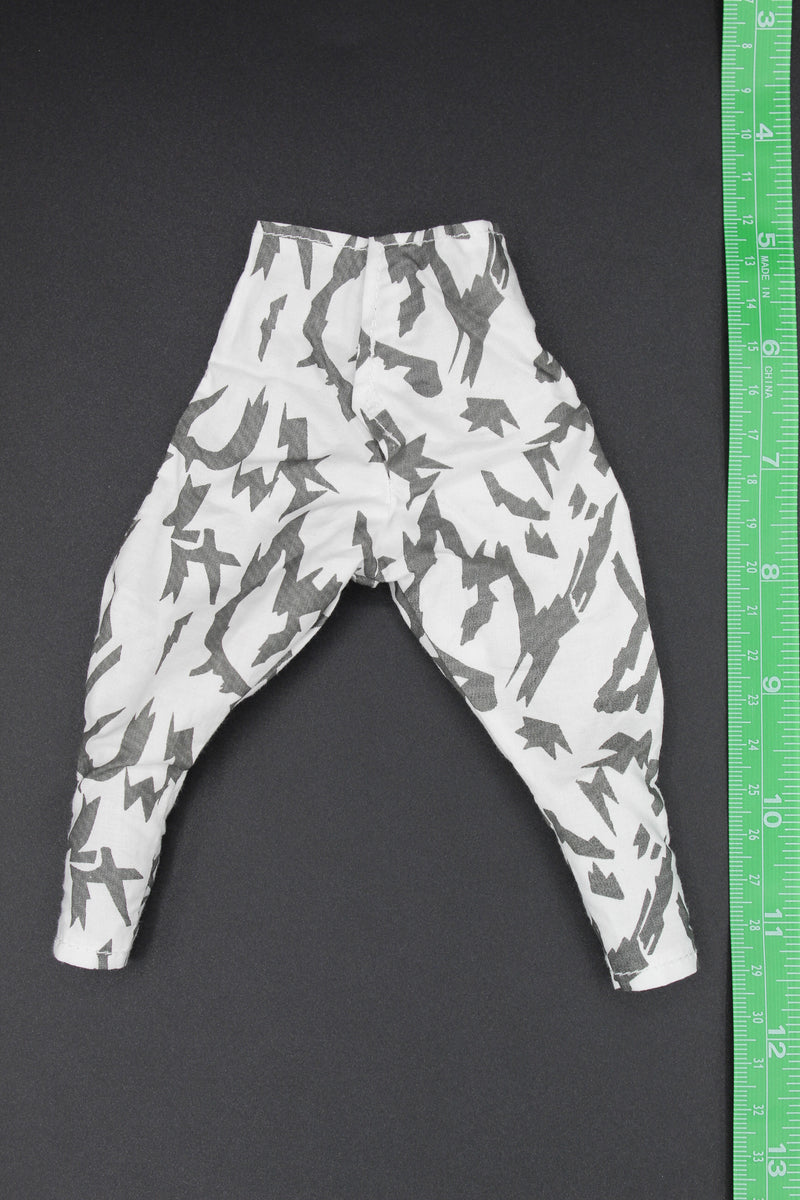 Load image into Gallery viewer, GI JOE - Camo Storm Shadow - Winter Camo Ninja Uniform Set
