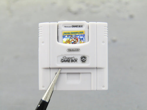 Nintendo History Collection 1/6 Scale Super Famicom Super Mario Land Cartridge Set