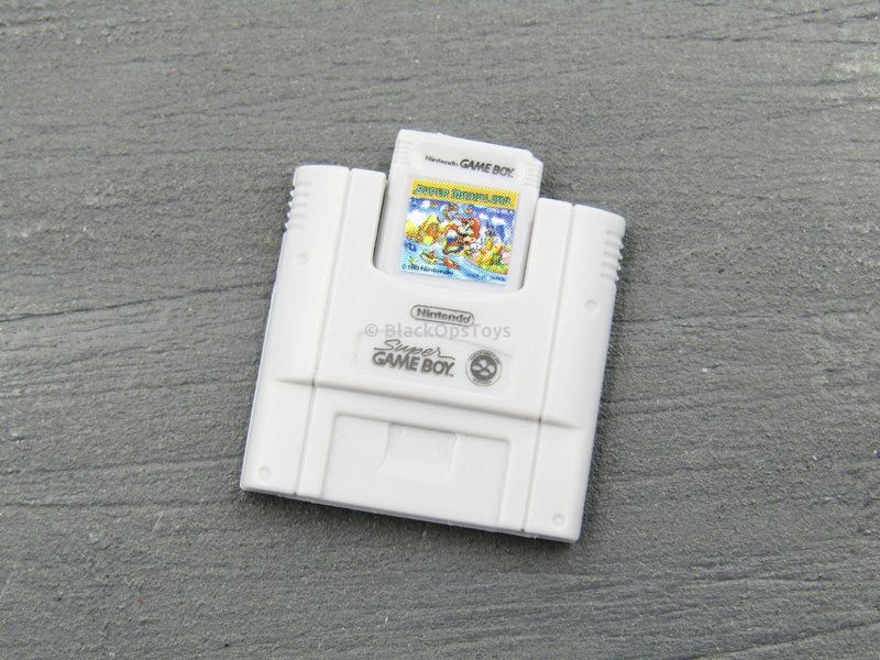 Load image into Gallery viewer, Nintendo History Collection 1/6 Scale Super Famicom Super Mario Land Cartridge Set
