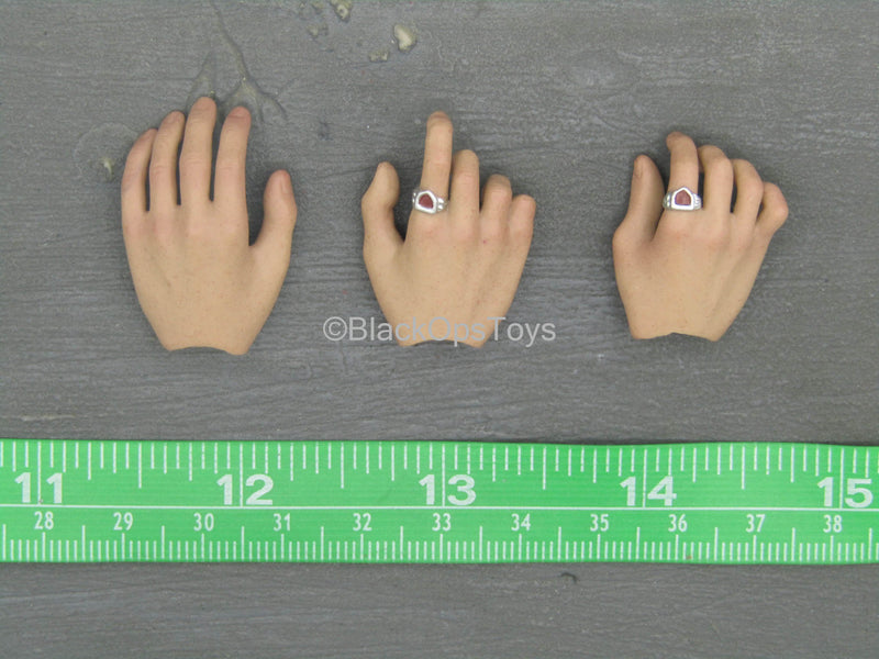 Load image into Gallery viewer, Sleepy Hollow - Ichabod Crane - Male Hand Set Type 3
