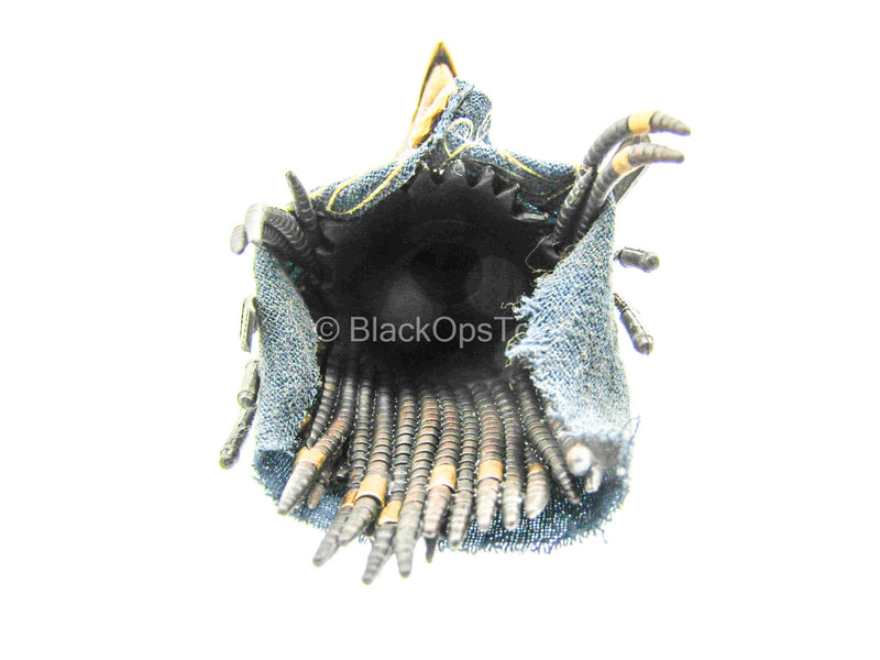 Load image into Gallery viewer, Month Deity of War - Golden - Falcon Head Sculpt
