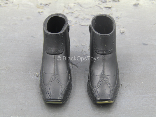 Black Molded Shoes (Foot Type) - MINT IN PACKAGE