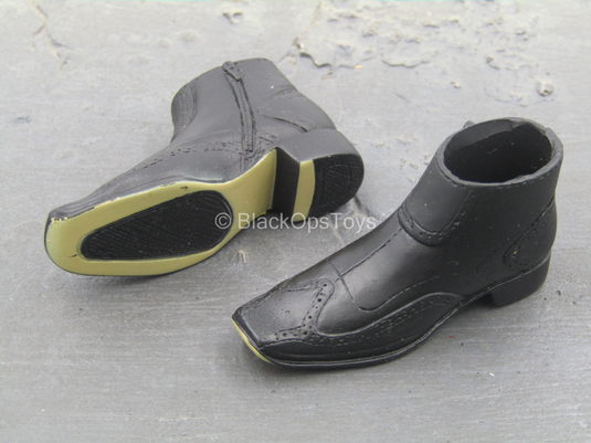 Black Molded Shoes (Foot Type) - MINT IN PACKAGE