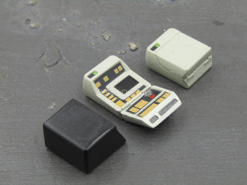 Load image into Gallery viewer, Star Trek - Worf - Tricorder
