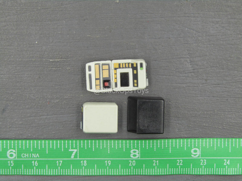 Load image into Gallery viewer, Star Trek - Worf - Tricorder
