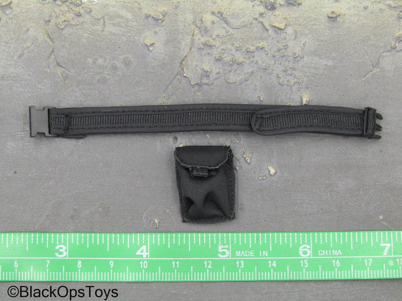 Load image into Gallery viewer, The Wandering Earth EX. - Black Drop Leg Belt w/Pouch

