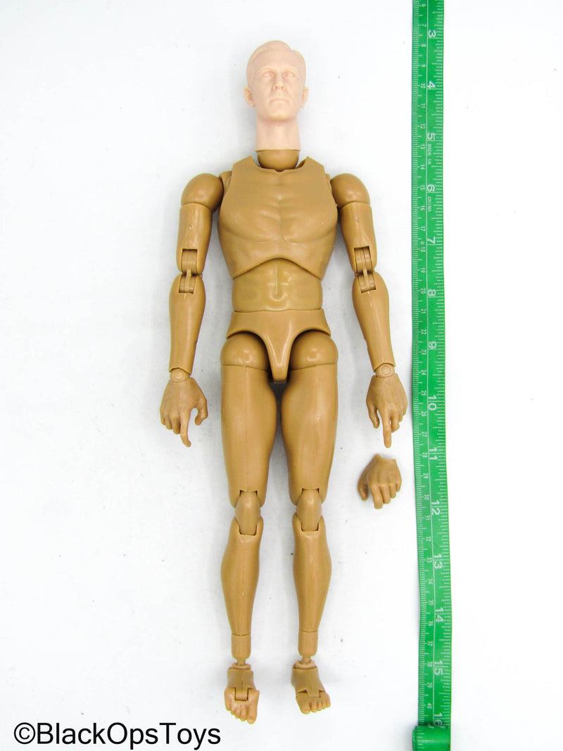 Load image into Gallery viewer, WWII - German Anti-Tank - Male Base Body w/Unpainted Head Sculpt
