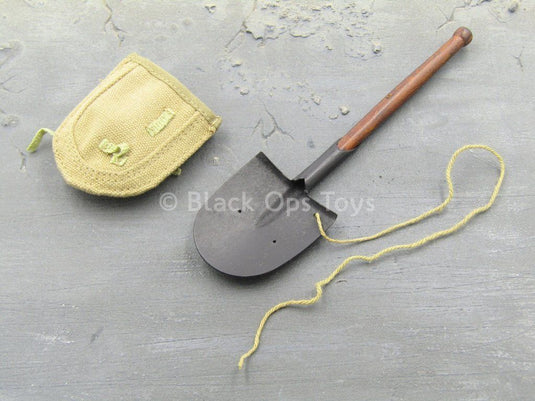 WWII - Imperial Japanese Army - Shovel w/Cover