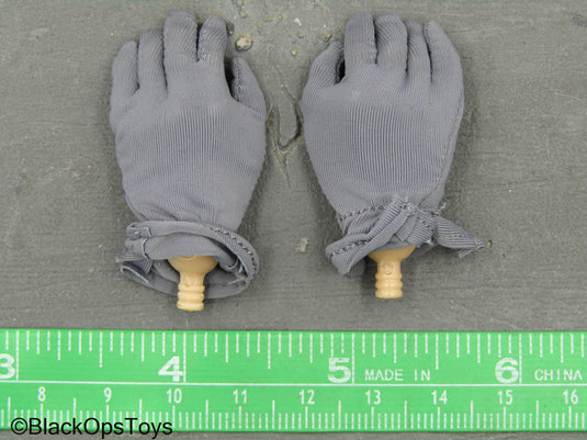 WWII - German Anti-Tank - Grey Gloved Hand Set