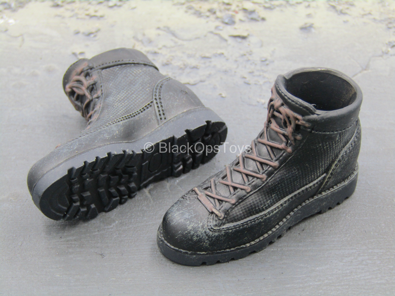 Load image into Gallery viewer, SAD HALO Infiltration - Black Combat Boots (Peg Type)
