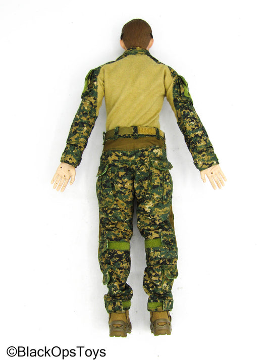 31st Marine Expeditionary Unit - Male Dressed Body w/Woodland MARPAT Uniform