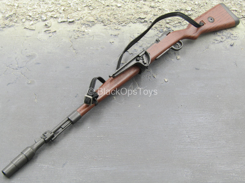 Load image into Gallery viewer, WWII - Gun Collections - Rifle w/M7 Grenade Launcher

