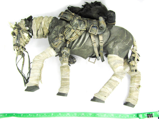 Weathered Undead Horse w/Weathered Saddle & Gear Set
