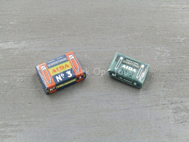 Load image into Gallery viewer, WWII - German Combat Medic Peter - Safety Pins and Boxes
