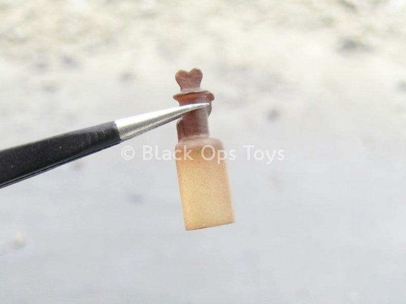 Load image into Gallery viewer, WWII - German Combat Medic Peter - Brown Vial
