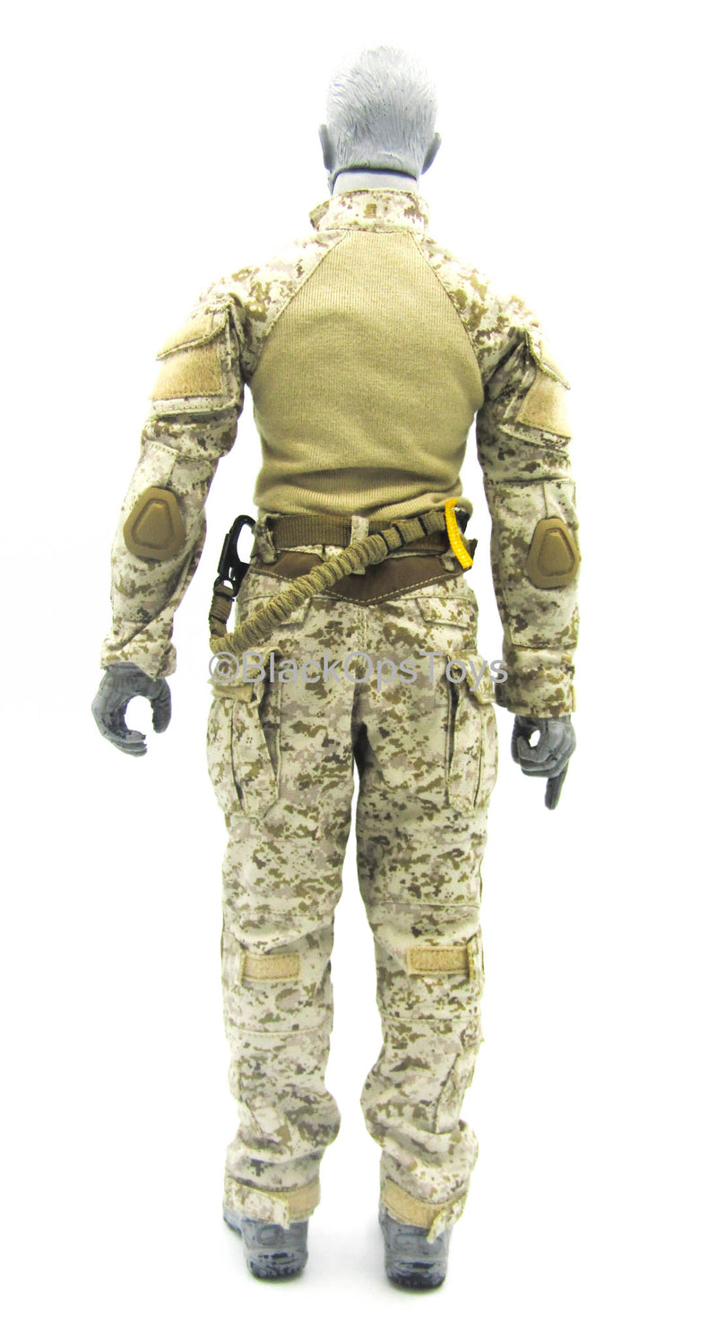Load image into Gallery viewer, 1st SFOD-D Group Gunner - AOR1 Combat Uniform
