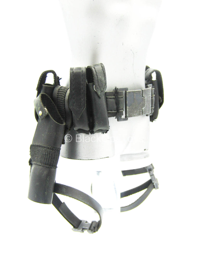 Load image into Gallery viewer, The Punisher - Black Utility Belt w/Drop Leg Holsters

